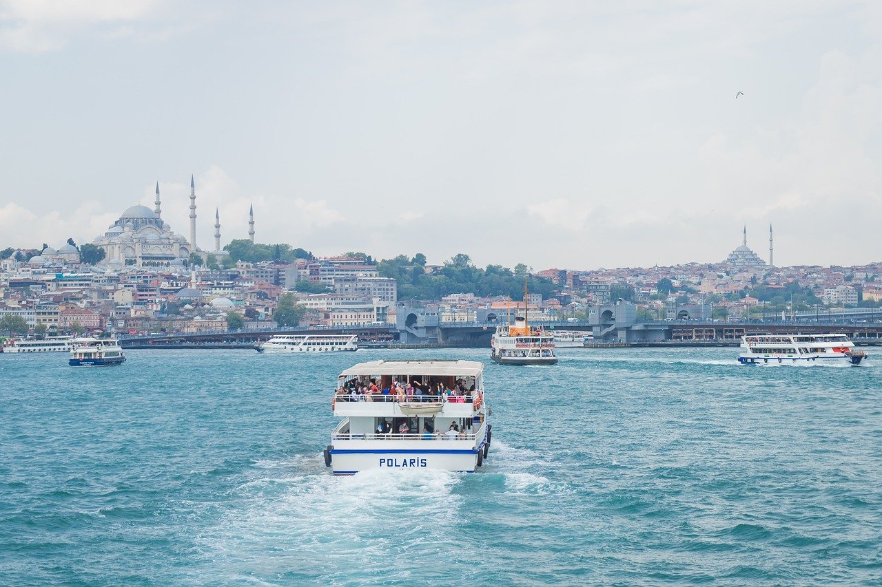 Eskort Taksi İle Şehir Turu